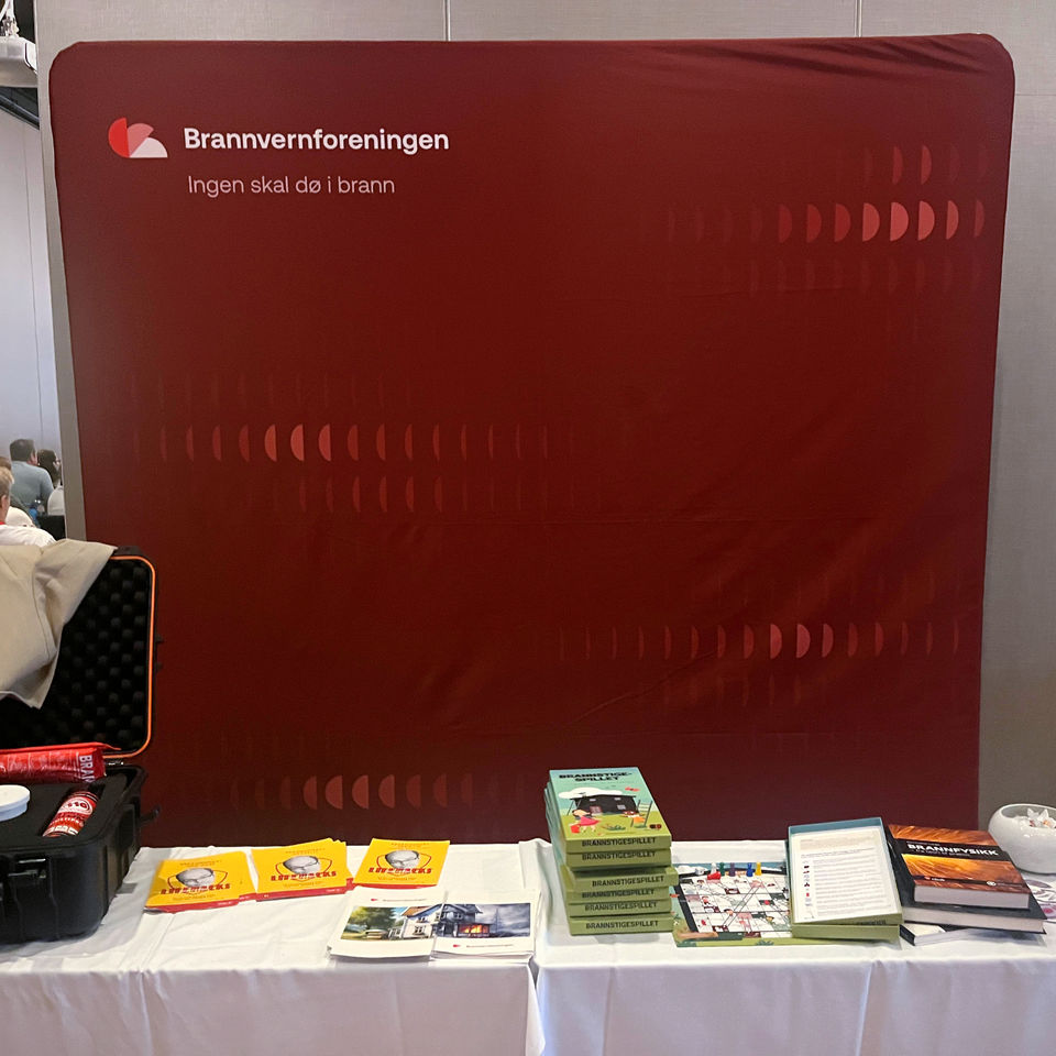 Messevegg på stand